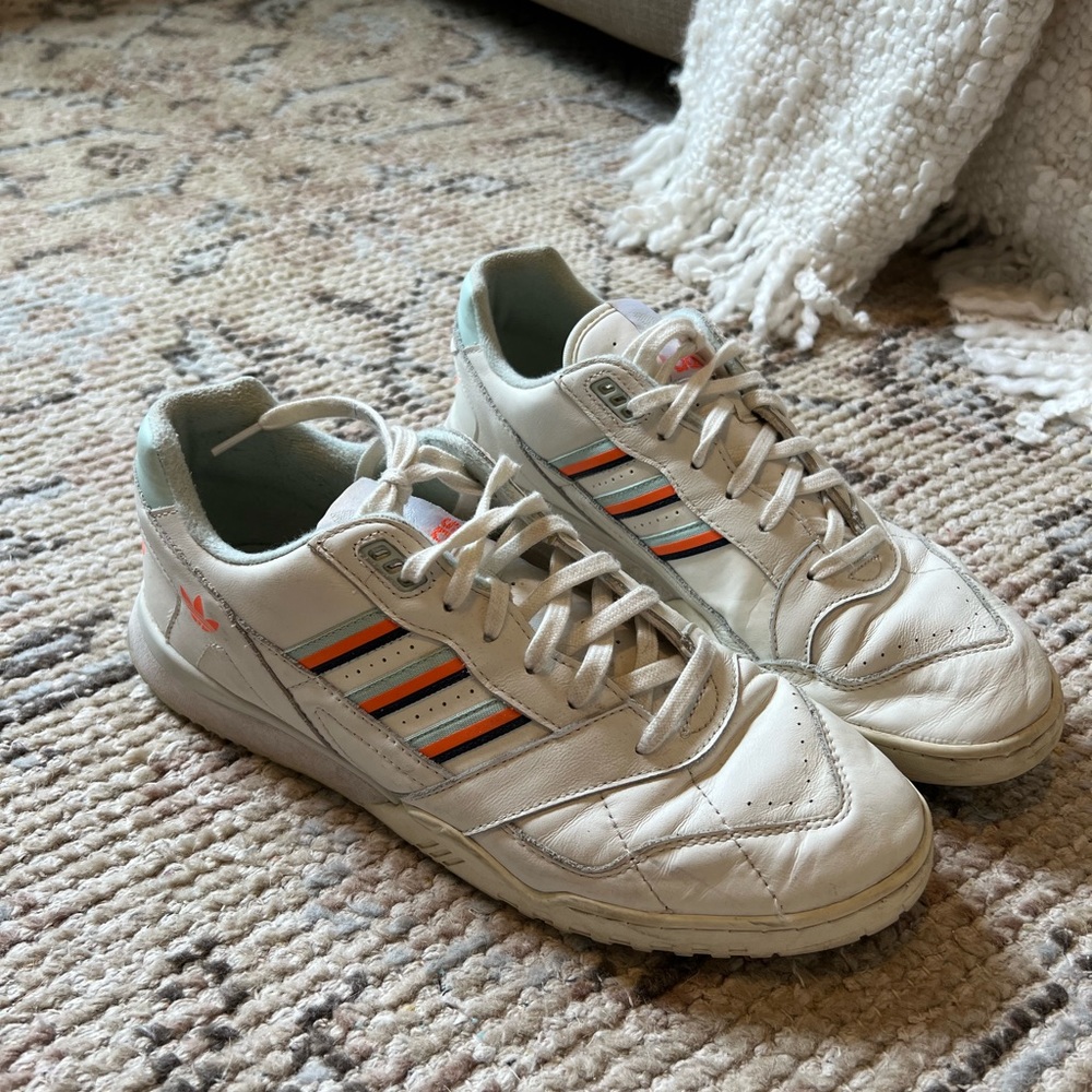 Vintage Retro Men’s Adidas
